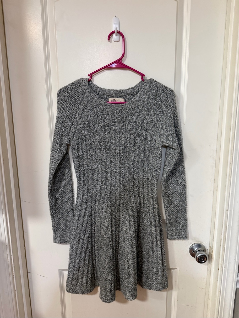 Hollister Heather Gray Ribbed Knit Long-Sleeve Fit-and-Flare Dress